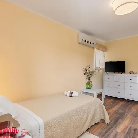 Tatil Evi Casa Di Nonno Giovanni Sovinjak